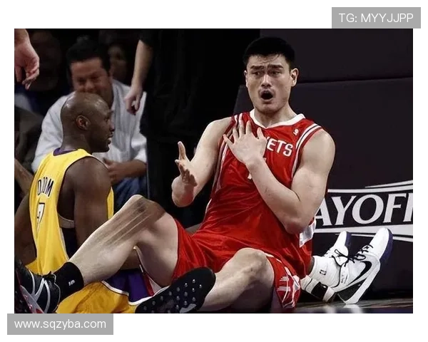 从奥拉朱旺到姚明：探寻中国篮球巨星的辉煌历程与影响力